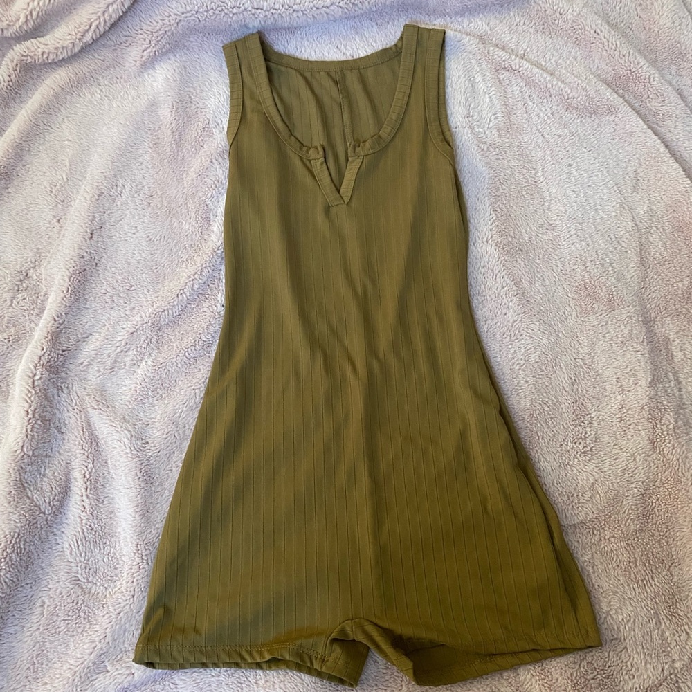 Brown body romper